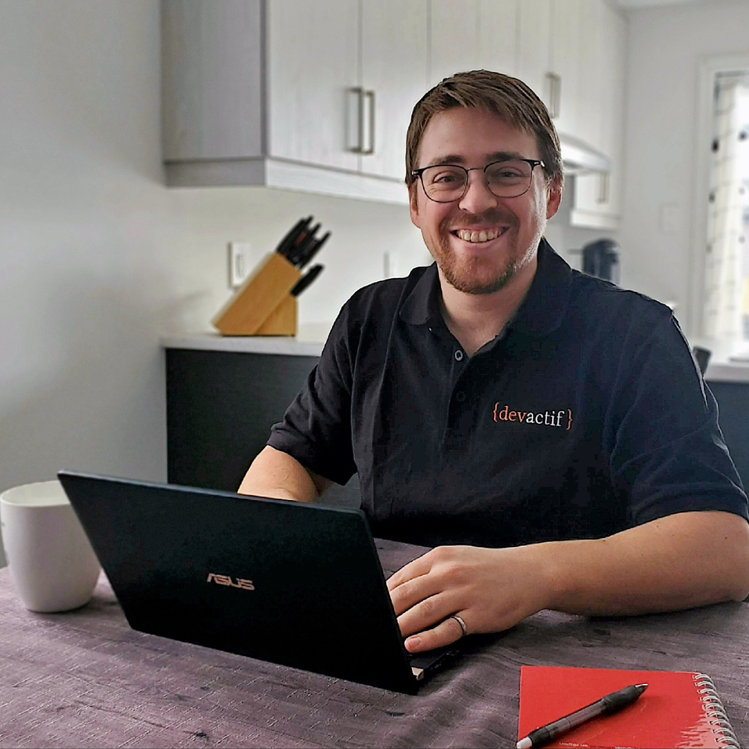 devactif-article-contacts-affaires-sorel-tracy-devactif-developpeur-logiciels-proactif